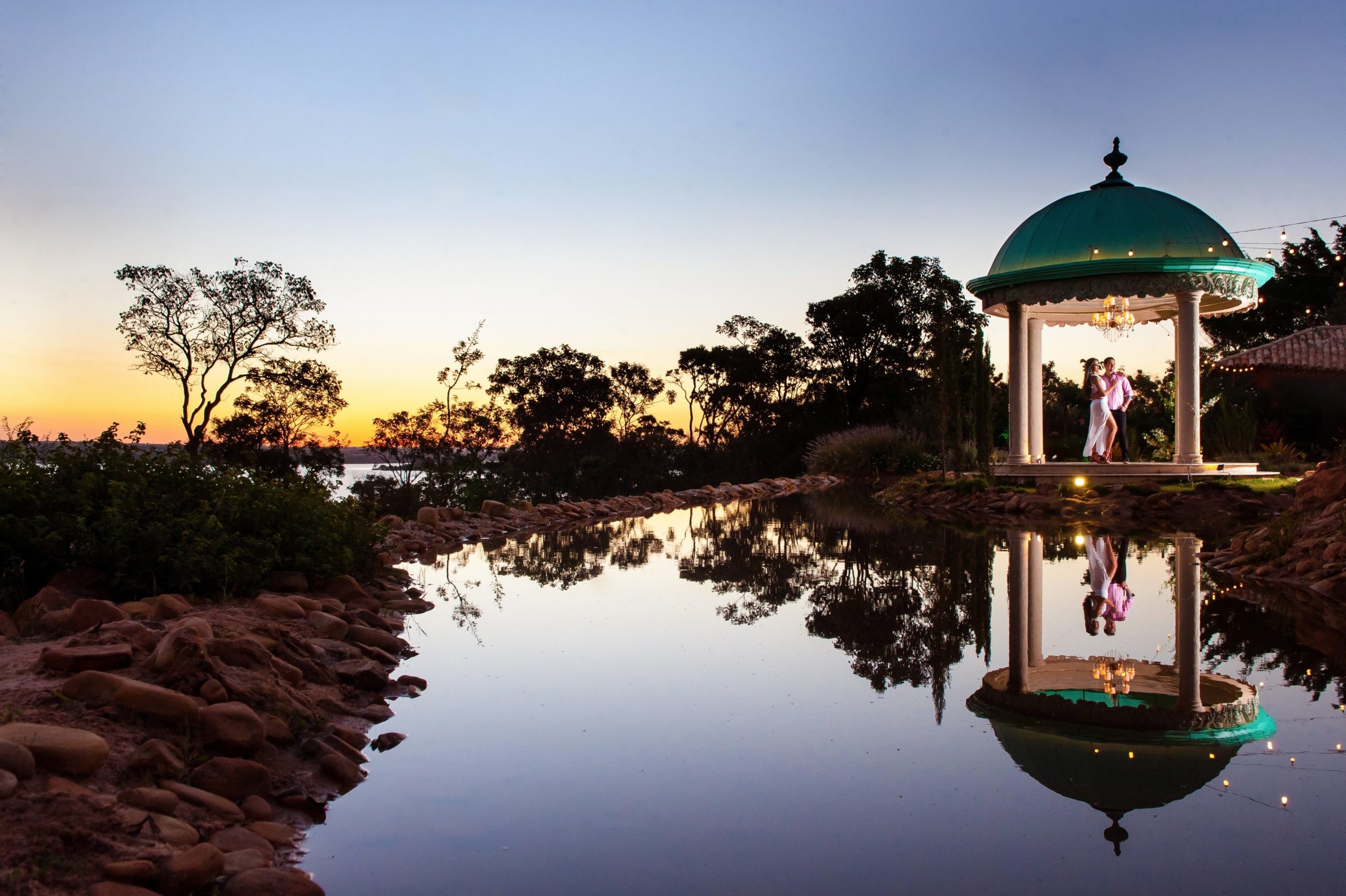 Foto de RETRATTOS STUDIO FOTOGR&Aacute;FICO  5